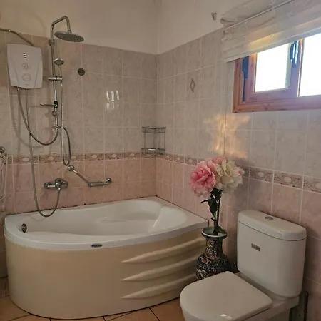 La Villam Tek Yatak Odali Spathariko
