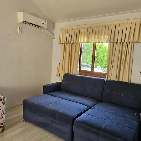 La Villam Tek Yatak Odali
